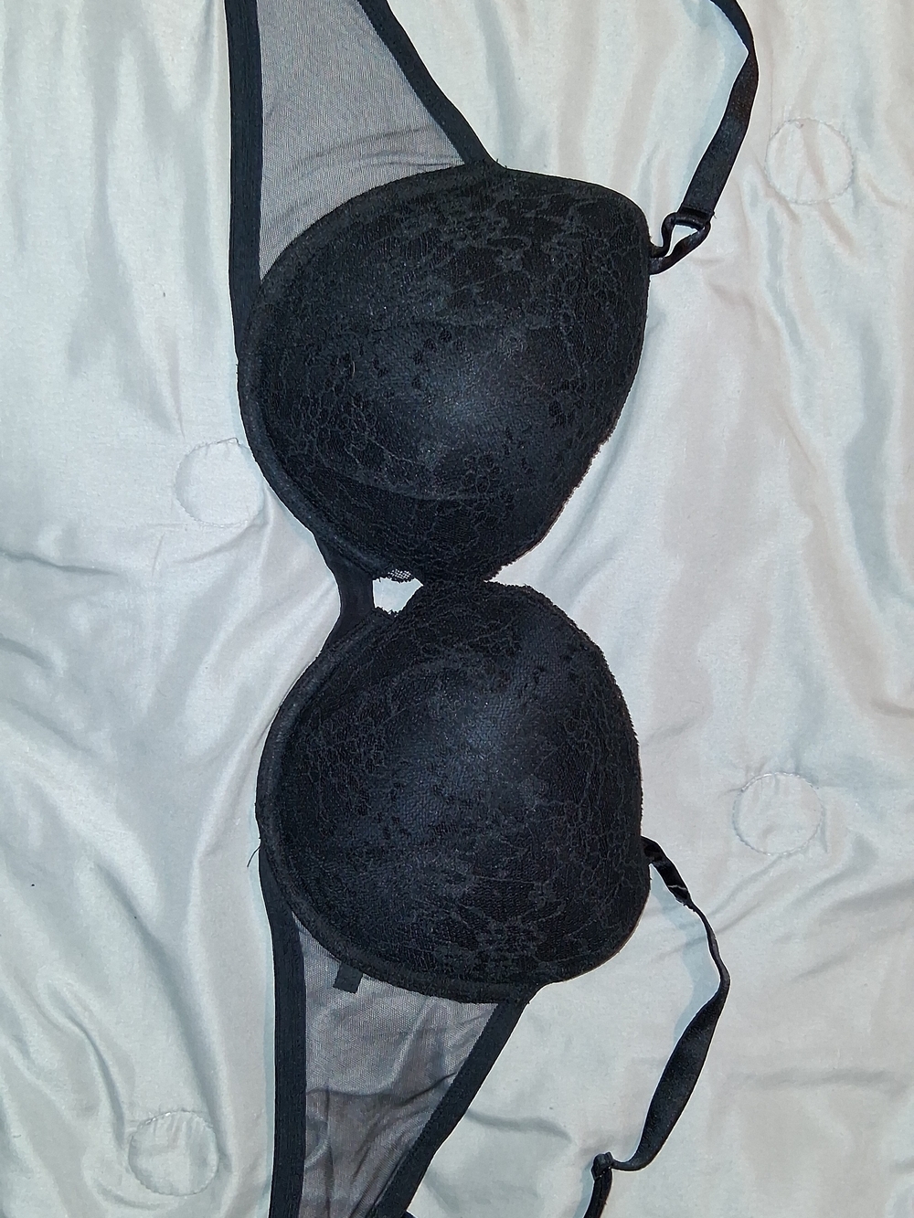 Victoria's Secret Lace Push Up Bra Black Size 36DD
